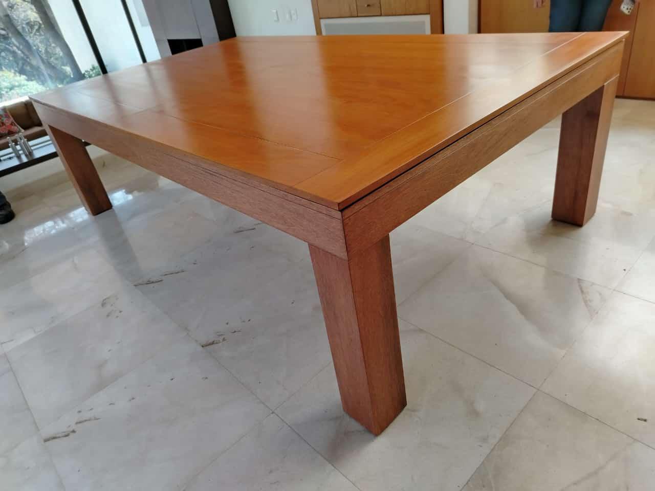 Mesa de billar con cubierta reversible